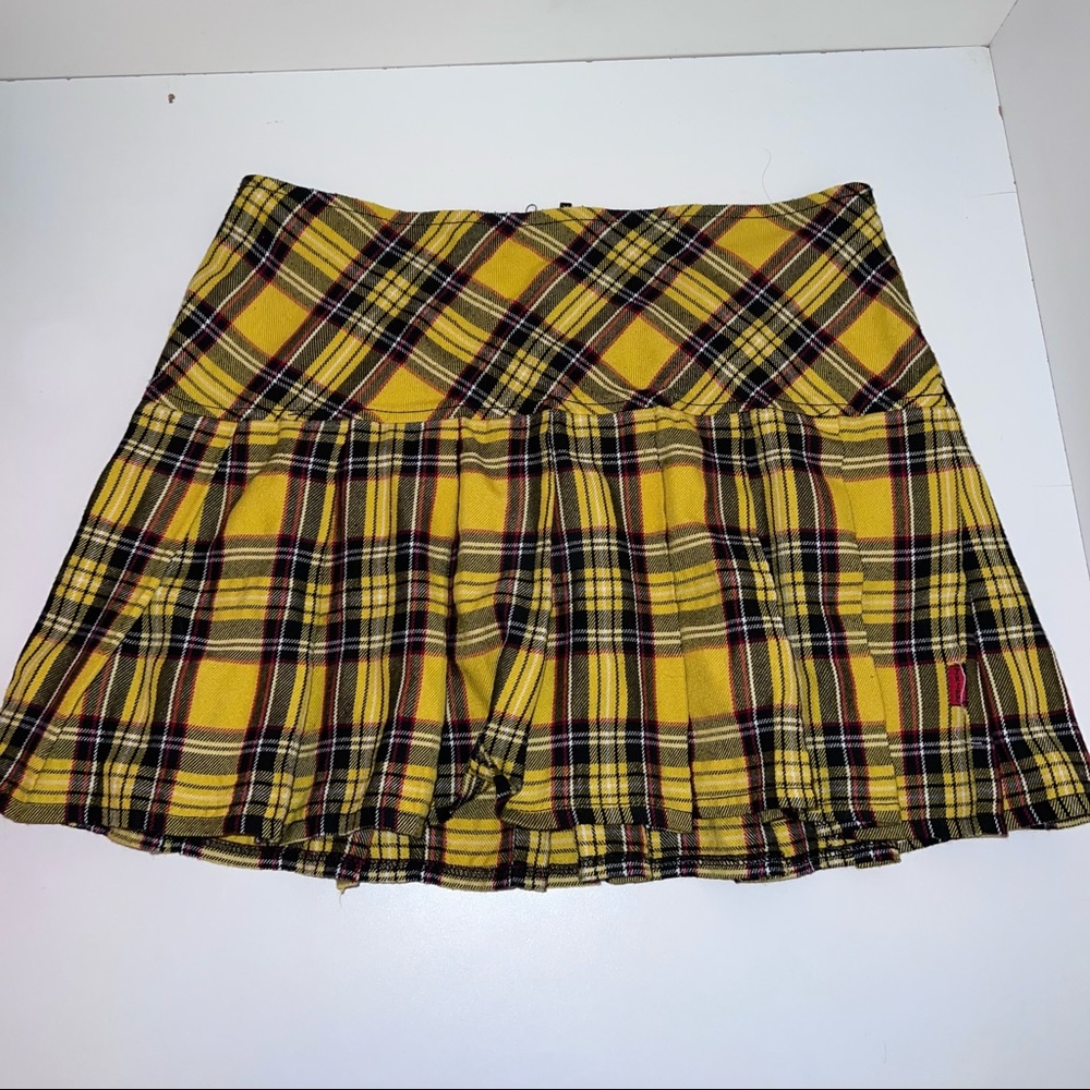 Black and Yellow Plaid School Girl Skirt